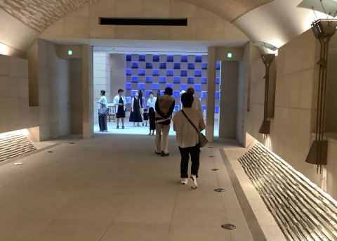 光ミュージアムのエントランス